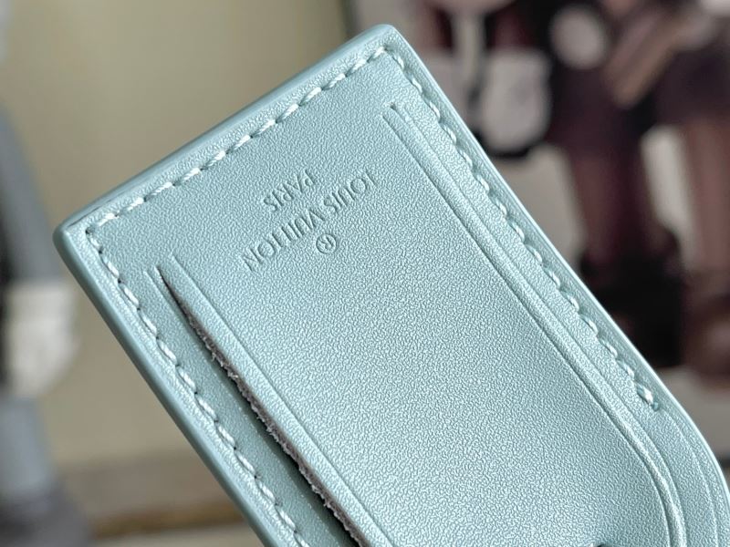 Louis Vuitton Travel Bags